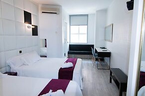 Hotel Avenida de España