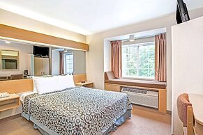 Days Inn by Wyndham Sturbridge