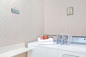 Days Inn by Wyndham Sturbridge