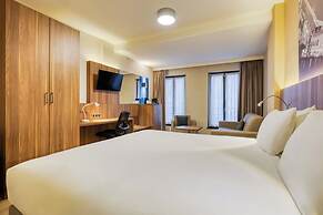 Holiday Inn Brussels Schuman by IHG