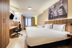 Holiday Inn Brussels Schuman by IHG