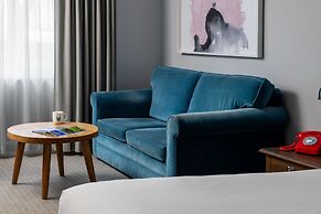 North Lakes Hotel And Spa