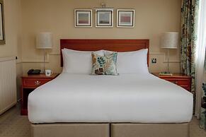 North Lakes Hotel And Spa