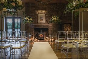 North Lakes Hotel And Spa