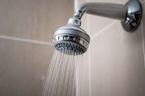 North Lakes Hotel And Spa