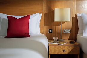 North Lakes Hotel And Spa