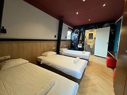 Heart Of Amsterdam - Hostel