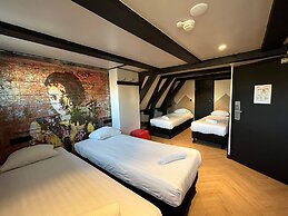 Heart Of Amsterdam - Hostel