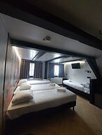 Heart Of Amsterdam - Hostel