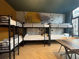 Heart Of Amsterdam - Hostel