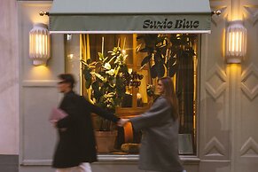 Hotel Suzie Blue