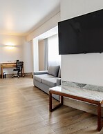 Plaza Diana Hotel