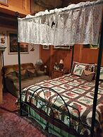 Kennedys Red Barn Inn