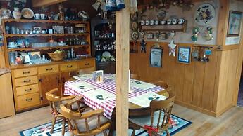 Kennedys Red Barn Inn