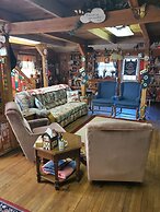 Kennedys Red Barn Inn