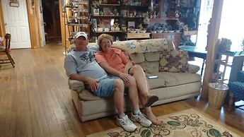 Kennedys Red Barn Inn