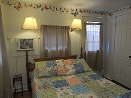 Shorelands Guest Resort and Cottages