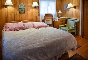 Shorelands Guest Resort and Cottages