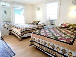 Shorelands Guest Resort and Cottages