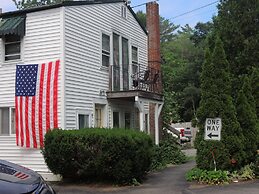 Shorelands Guest Resort and Cottages