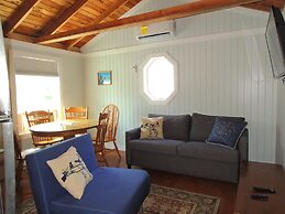 Shorelands Guest Resort and Cottages