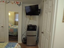 Shorelands Guest Resort and Cottages