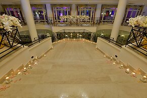 Savoy Hotel & Spa