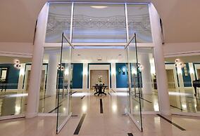Savoy Hotel & Spa