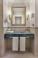 Savoy Hotel & Spa