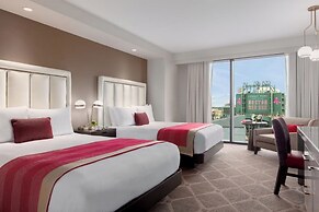 Hotel Commonwealth
