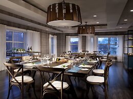 Hotel Commonwealth