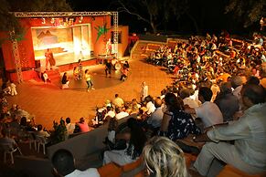 Hotel Villaggio Calaghena