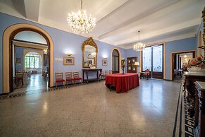 Royal Victoria Hotel