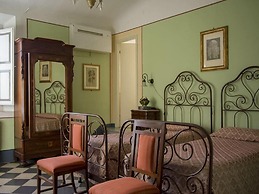 Royal Victoria Hotel