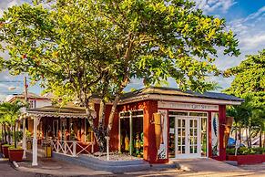 Decameron Club Caribbean Runaway Bay, Ramada All-Inclusive Resort