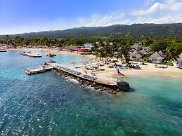 Decameron Club Caribbean Runaway Bay, Ramada All-Inclusive Resort