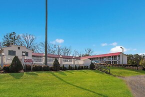 Econo Lodge Calhoun North Damascus