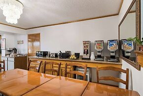 Econo Lodge Calhoun North Damascus