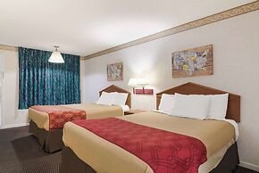 Econo Lodge Calhoun North Damascus