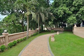 The Westin Mumbai Powai Lake