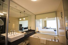 The Westin Mumbai Powai Lake