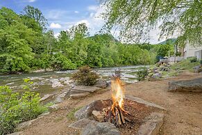 Best Western Plus River Escape Inn & Suites