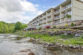 Best Western Plus River Escape Inn & Suites