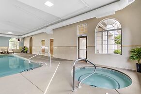 Best Western Plus River Escape Inn & Suites