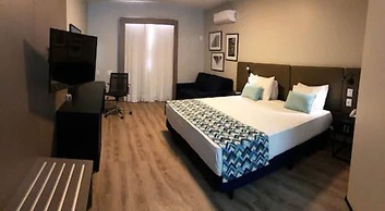 Comfort Suites Flamboyant