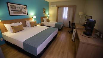 Comfort Suites Flamboyant