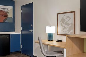Spark by Hilton Wilmington