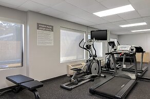 Spark by Hilton Wilmington