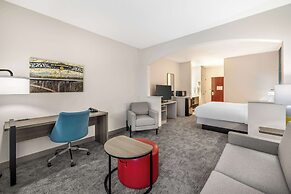 Comfort Suites Redmond Airport