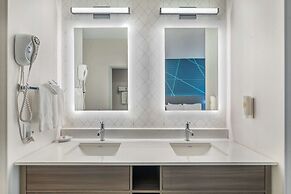 Comfort Suites Redmond Airport